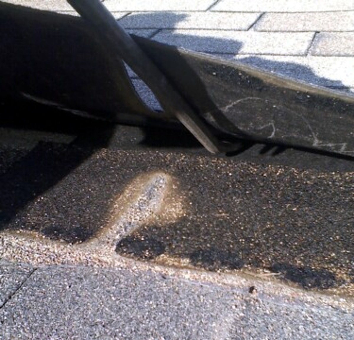 How to Repair a Roof and Replace Asphalt Shingles Dengarden