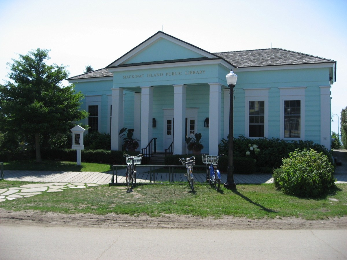 Mackinac Island Vacation Photos of Things to See and Do WanderWisdom