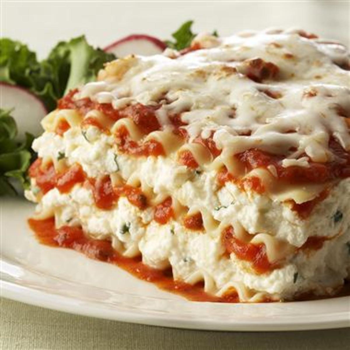 My Family's Favorite Easy Lasagna Recipe Delishably