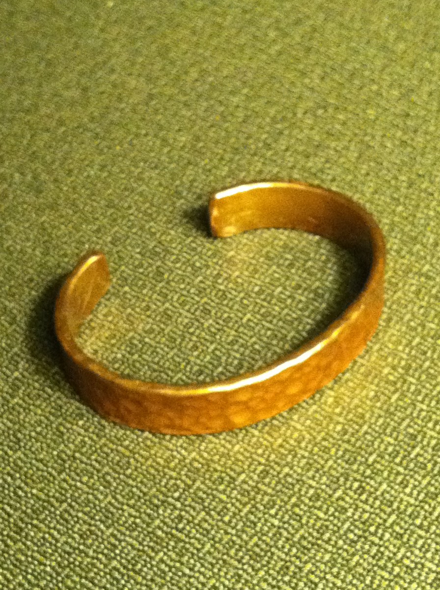 How to Keep Costume Jewelry From Tarnishing Bellatory