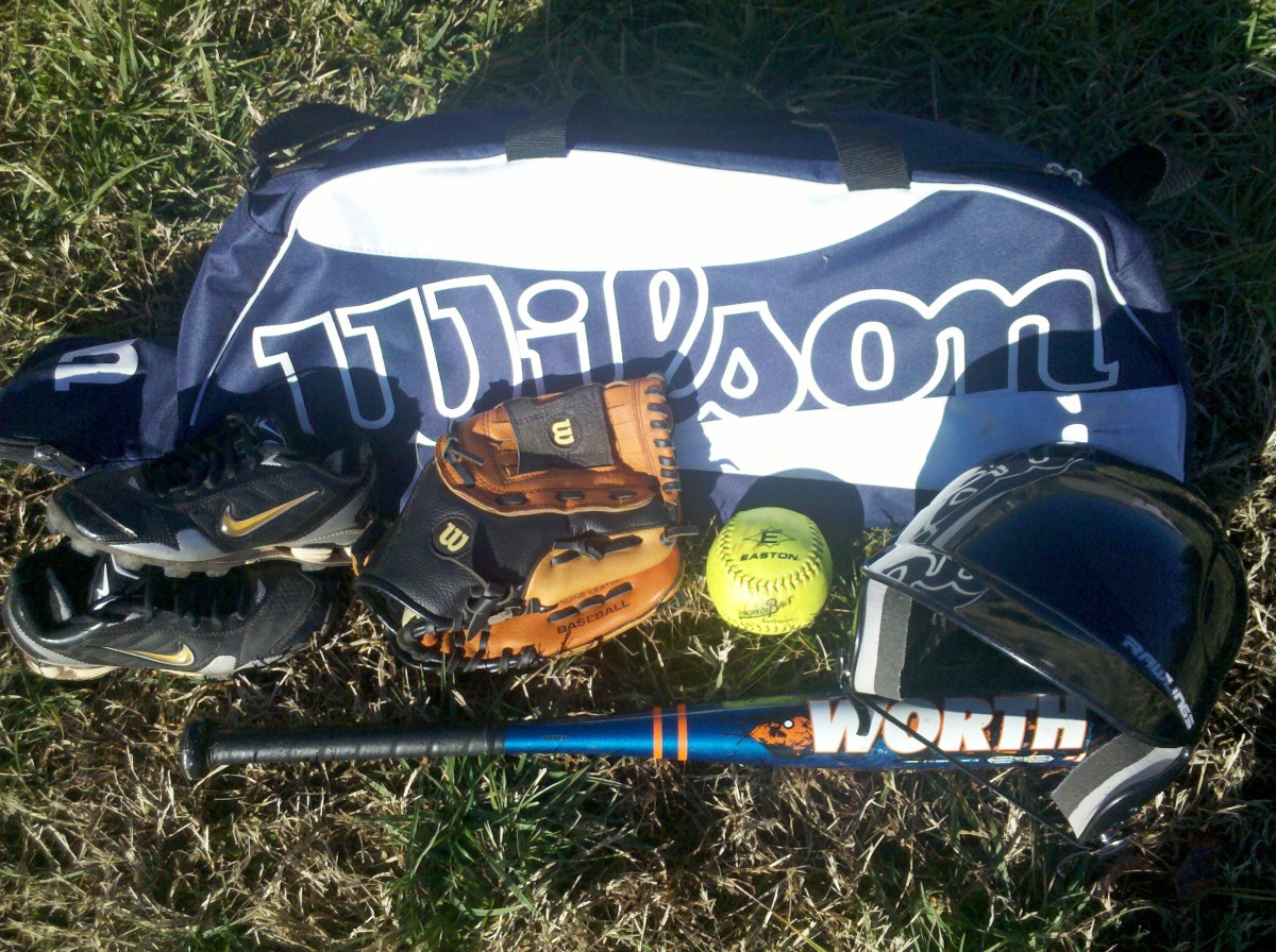 All the Equipment Needed to Play Baseball HowTheyPlay