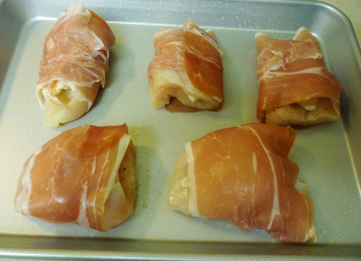 30Minute Chicken Prosciutto Mozzarella Bake With Italian Flair