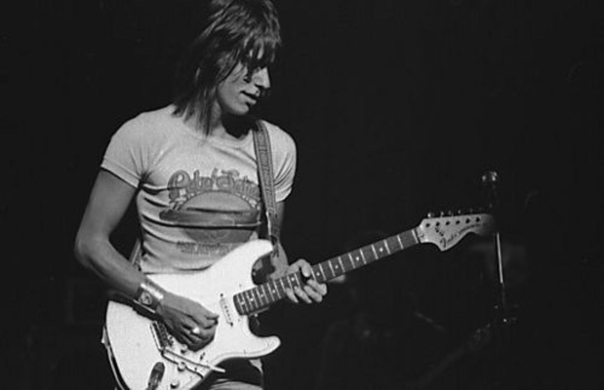 The Most Famous Fender Stratocaster Guitars and Guitarist From 1970s