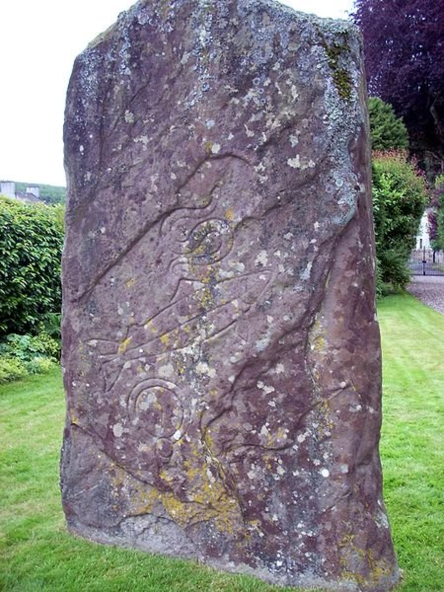 Supernatural & Mythical Stones of Scotland Exemplore