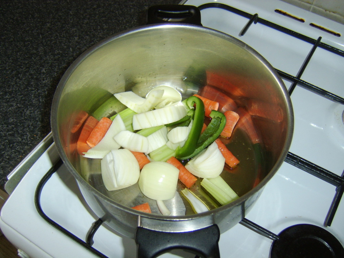 How to Make Vegetable Stock From Scratch Delishably