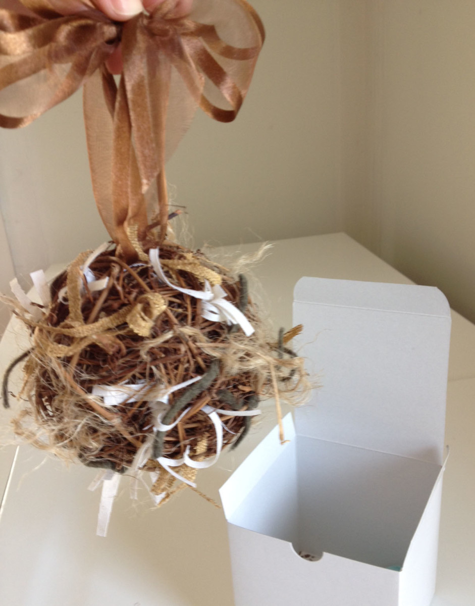 Attracting birds to your home by making a nesting ball An inexpensive