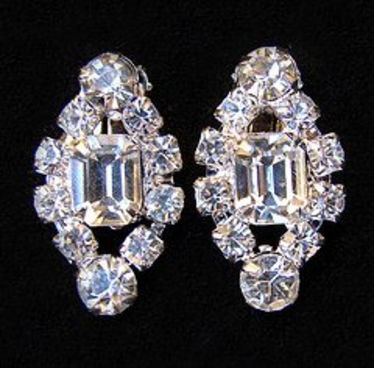 How To Care For And Clean Rhinestone Costume Jewelry