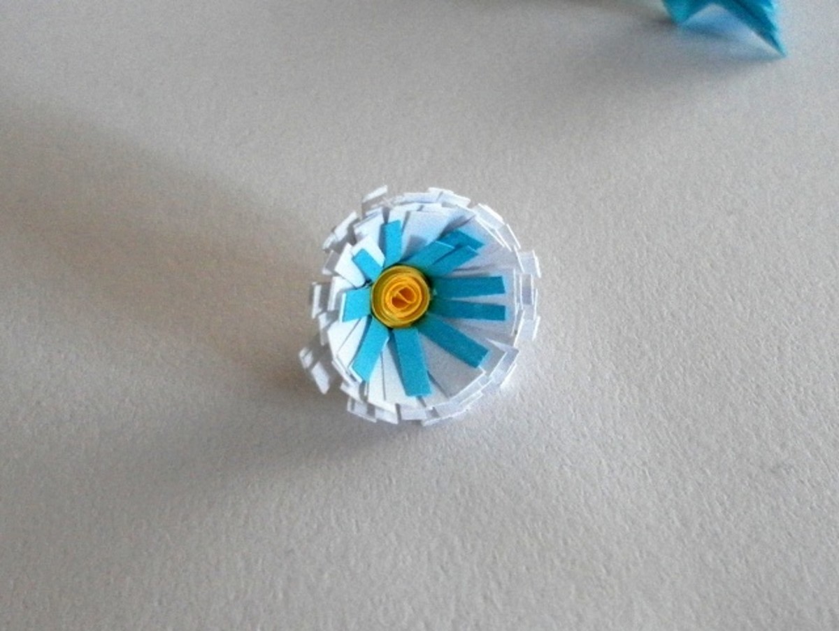 Paper Quilling How to Make Fringed Flowers for Quilled Designs and