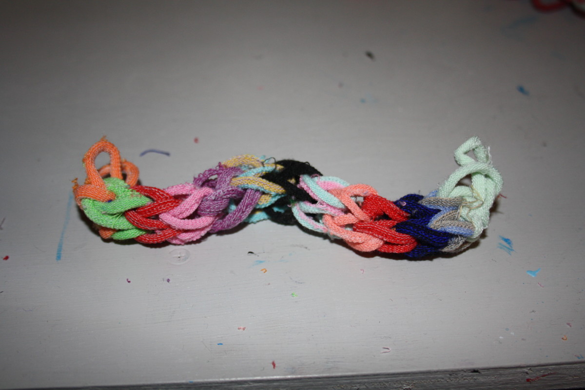 How To Use Loop and Loom Weaving For Different Craft Projects hubpages