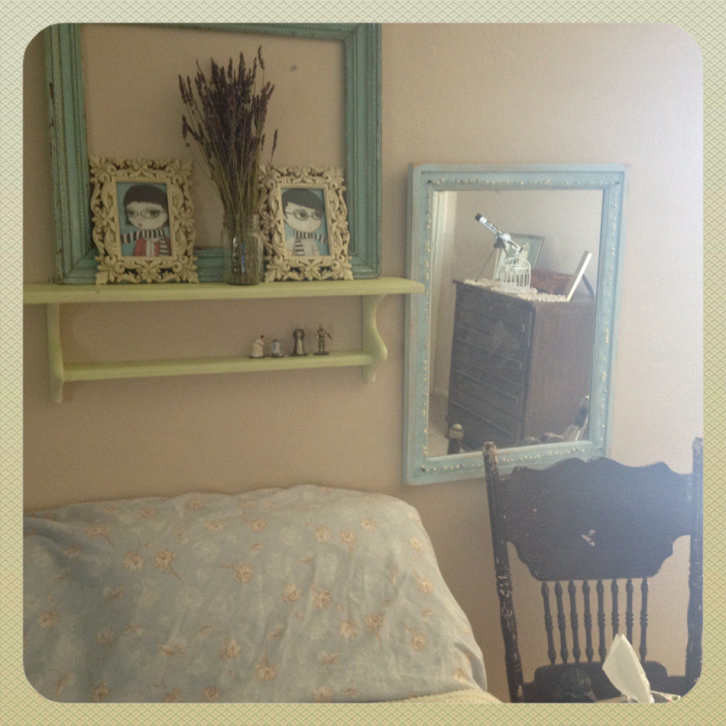 How to Give your Furniture a Shabby Chic Look