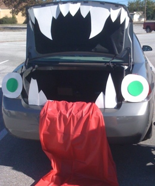 What Is Trunk or Treat? Holidappy