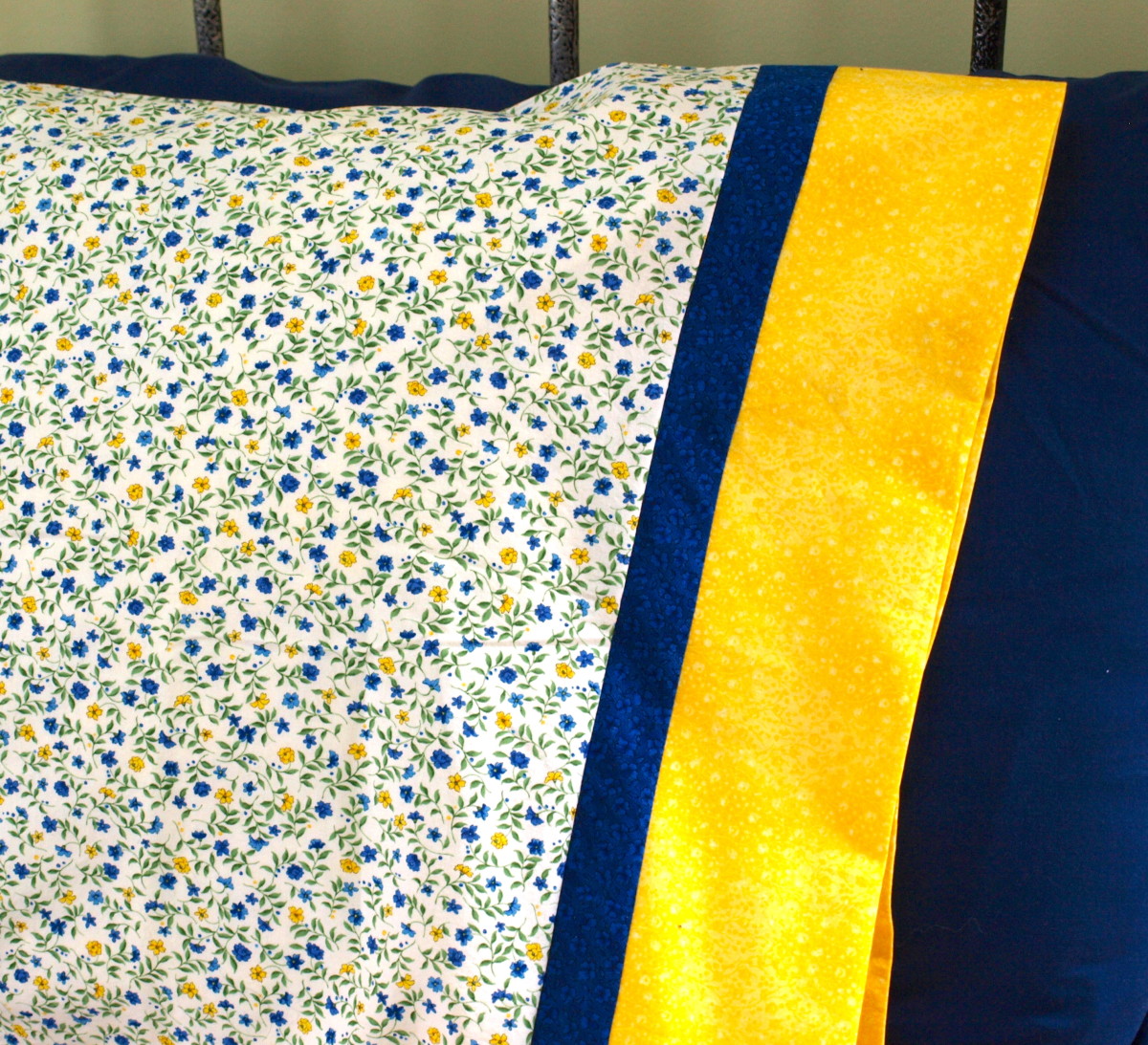 How to Make a Pillowcase