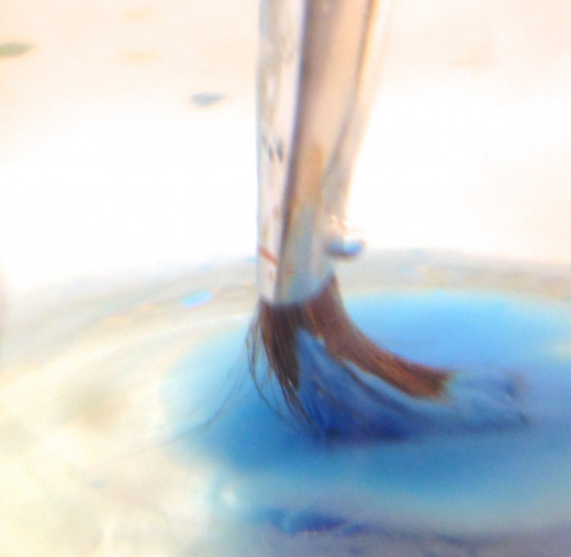 How to Maintain Your Paint and Brushes