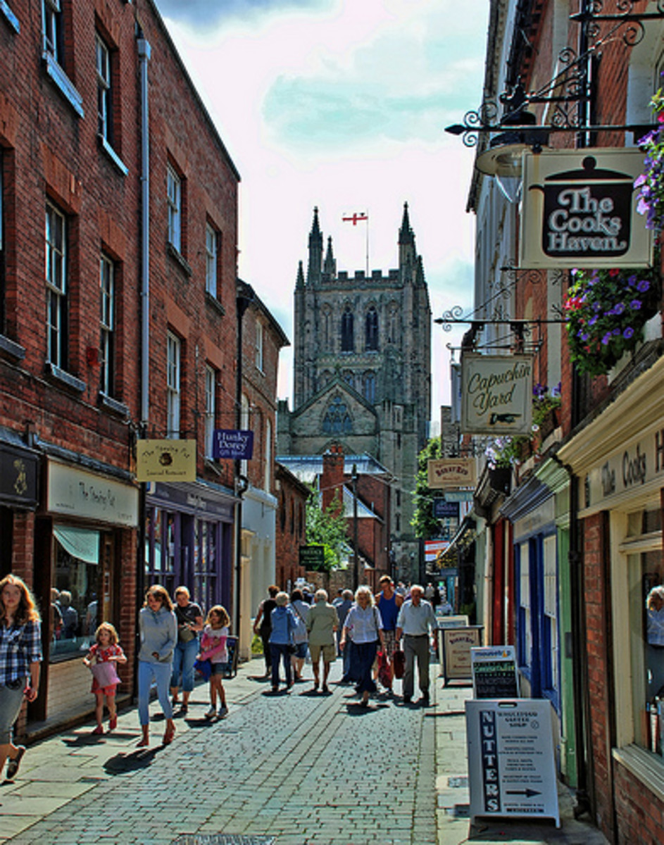 Herefordshire Medieval Towns, Farming, Cider, and Countryside