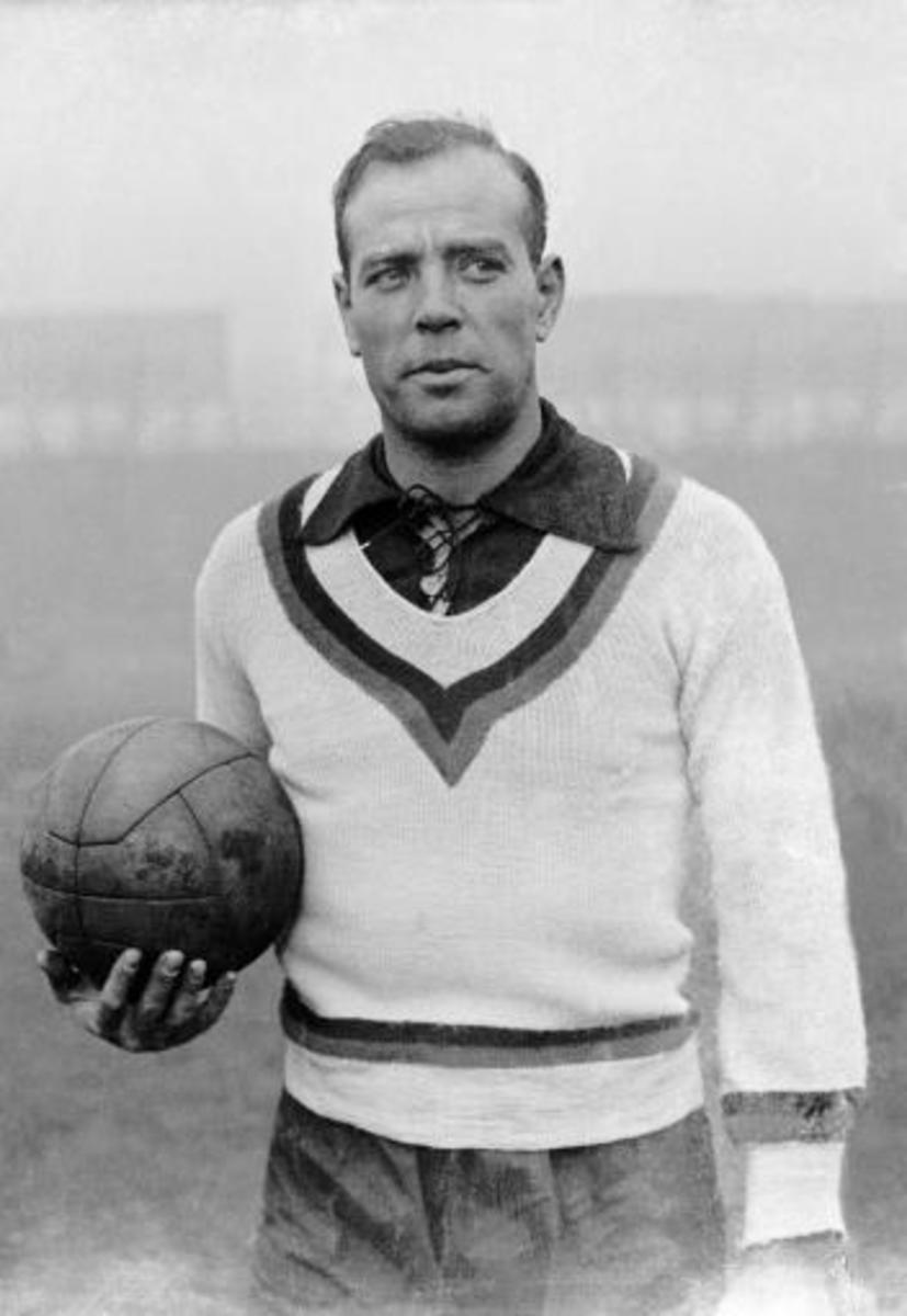 Best Soccer Players Of All Time From Each Decade Starting From 1920s HubPages