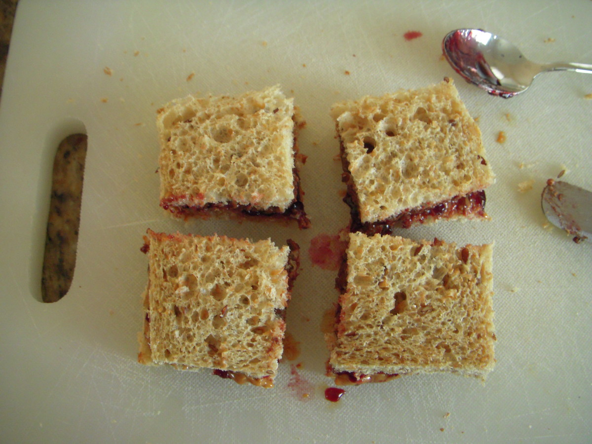 Nutella, Peanut Butter, and Chocolate Chip Sandwich Recipe Delishably