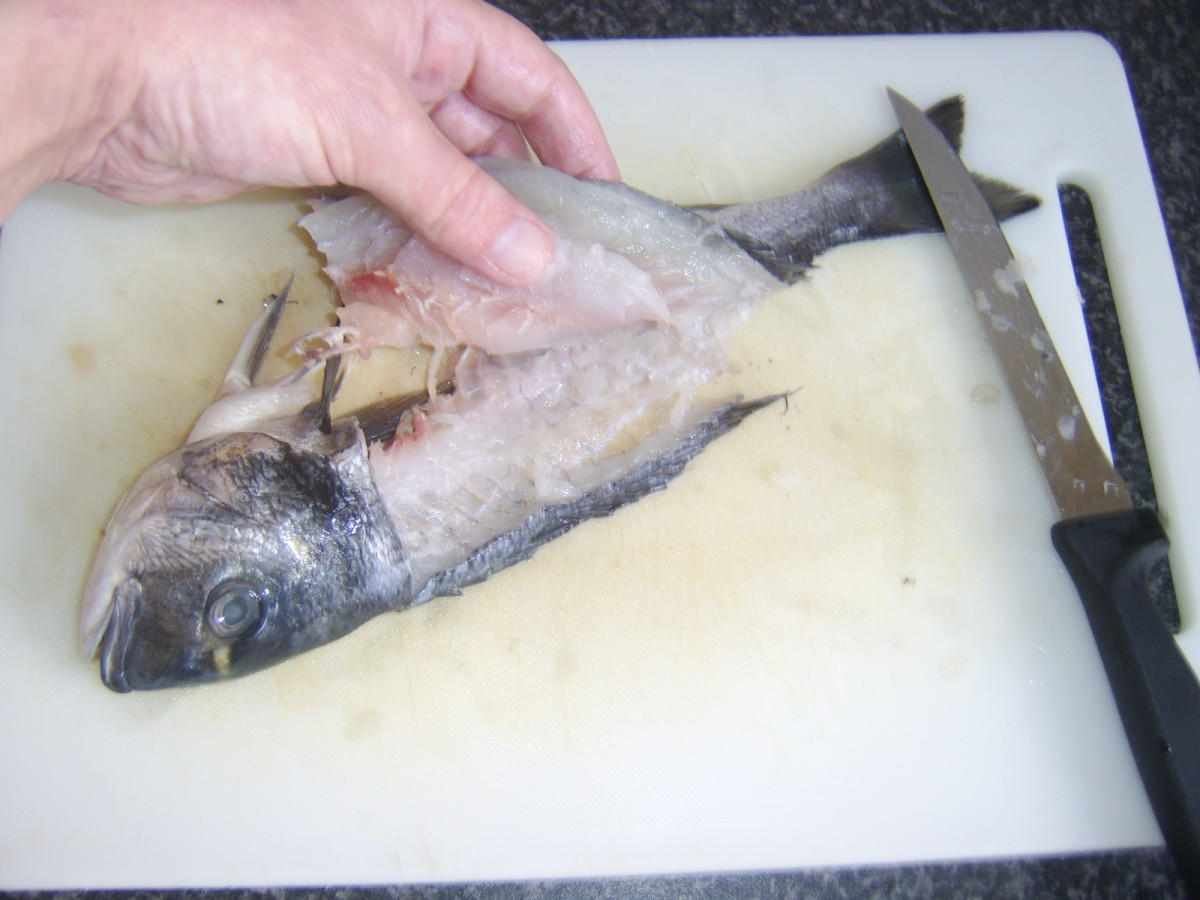 How to Cook Sea Bream (With Recipes) Delishably