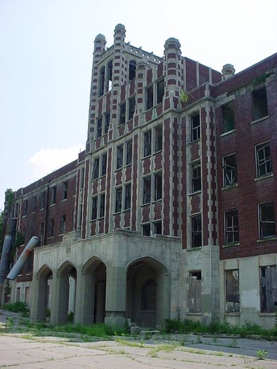 Waverly Hills Sanatorium The Creeper and Other Ghost Stories Exemplore