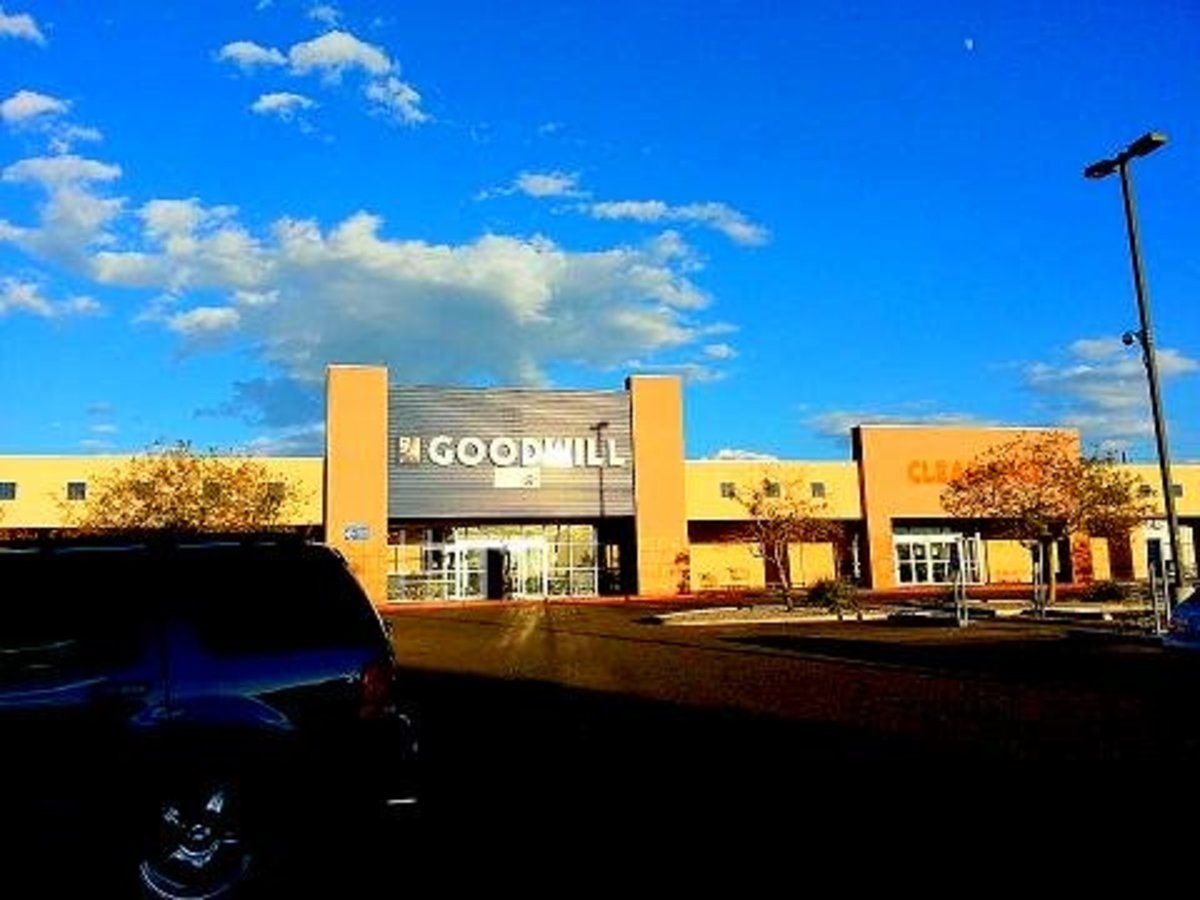 Ten Tips for Shopping at Goodwill and Other Thrift Stores ToughNickel