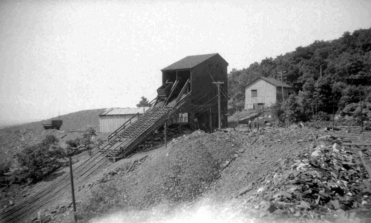 How to Make Pennsylvania CoalCracker Apple Pie Boilo HubPages