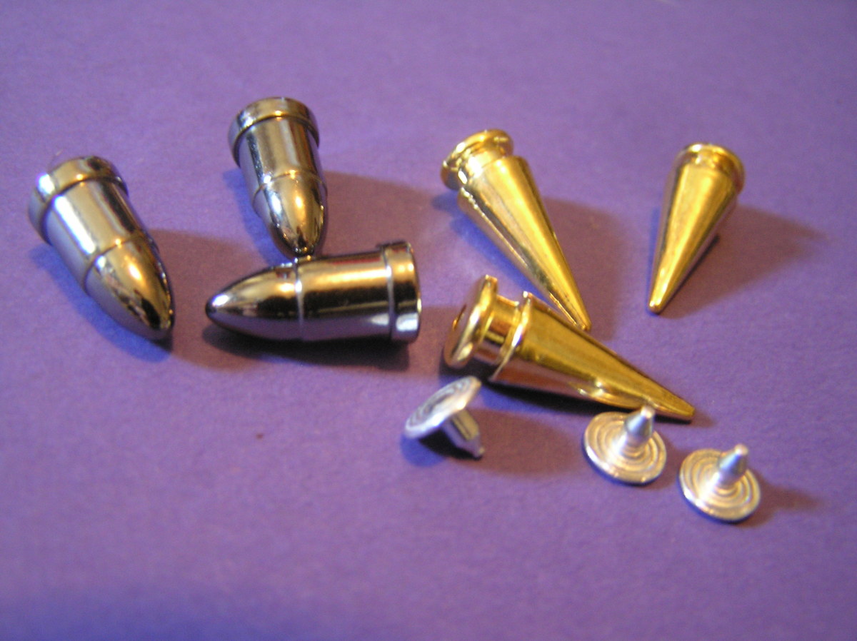 DIY Fashion How to Stud Clothing Bellatory