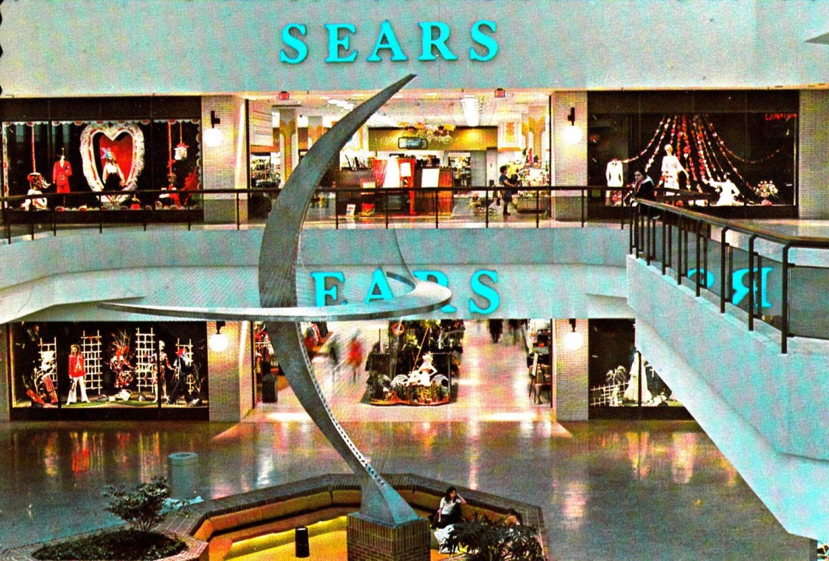 Top 10 Largest Malls in the U.S.