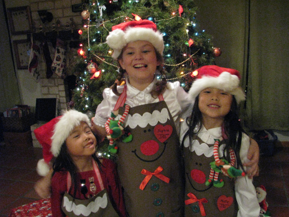 15 Religious and Secular Fun Family Christmas Traditions Holidappy