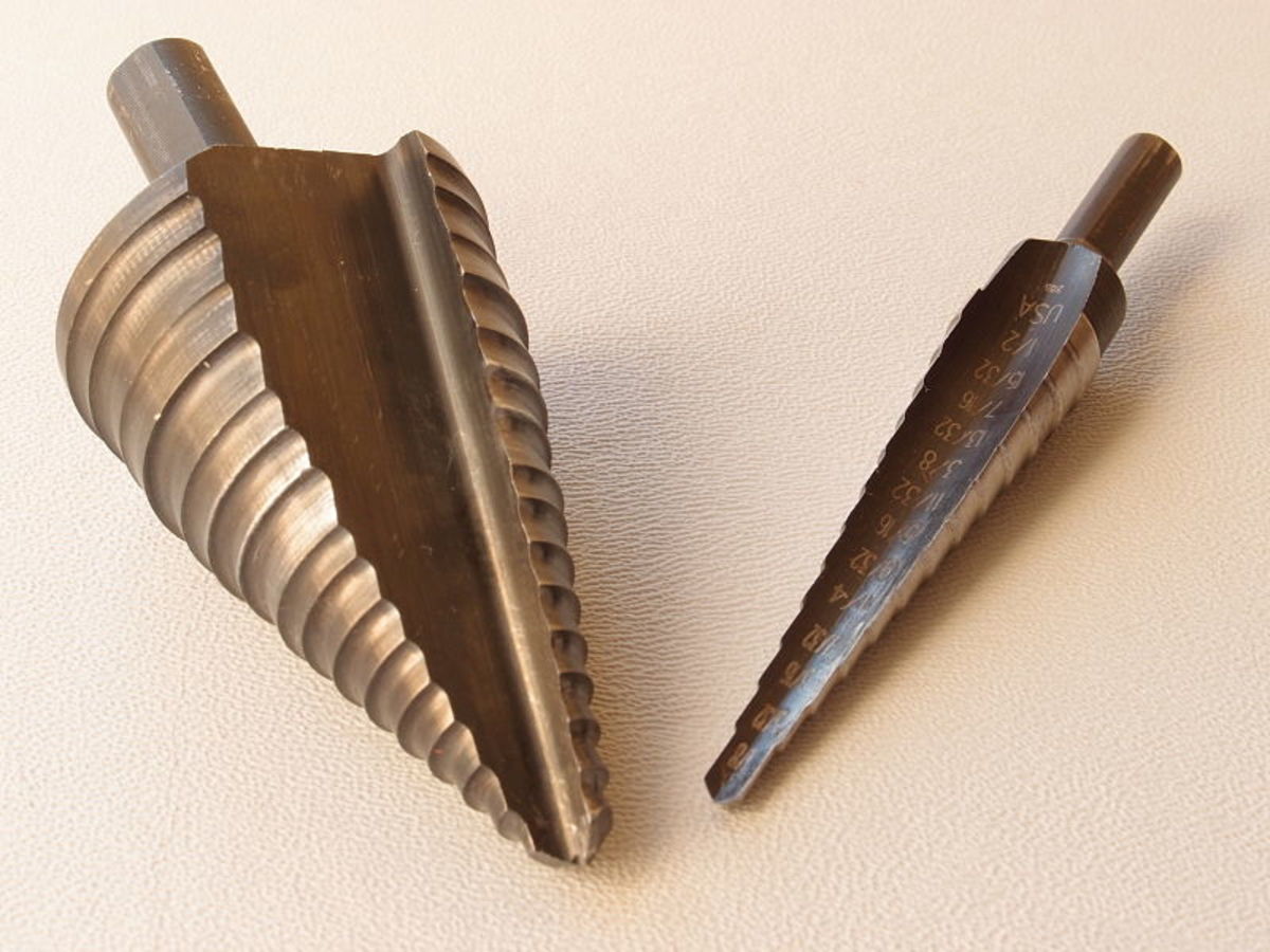 Choosing the Right Drill Bit for Metal, Wood, Tiles, Glass, or Masonry