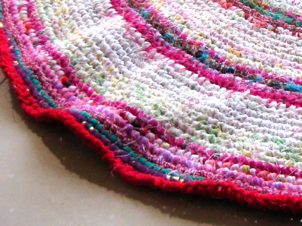 How To Make A Colourful Crochet Rag Rug With Recycled Fabrics