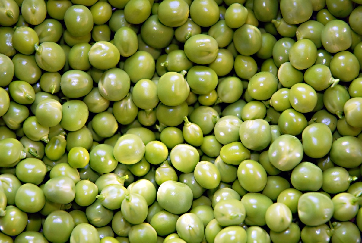 Green Peas Varieties, Nutrition Facts, Recipes, and Poems Delishably