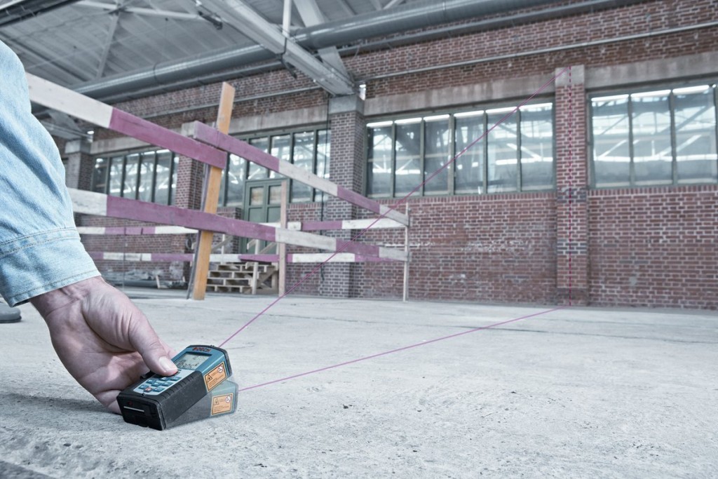 Best Laser Measuring Tool For Measuring Distances,Outdoors,or Roofs