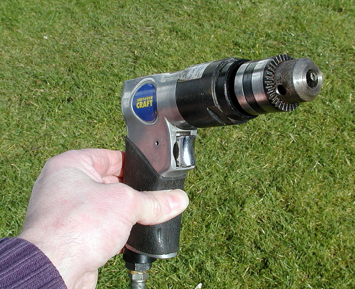 How to Use Air Tools and an Air Compressor in Your Dengarden