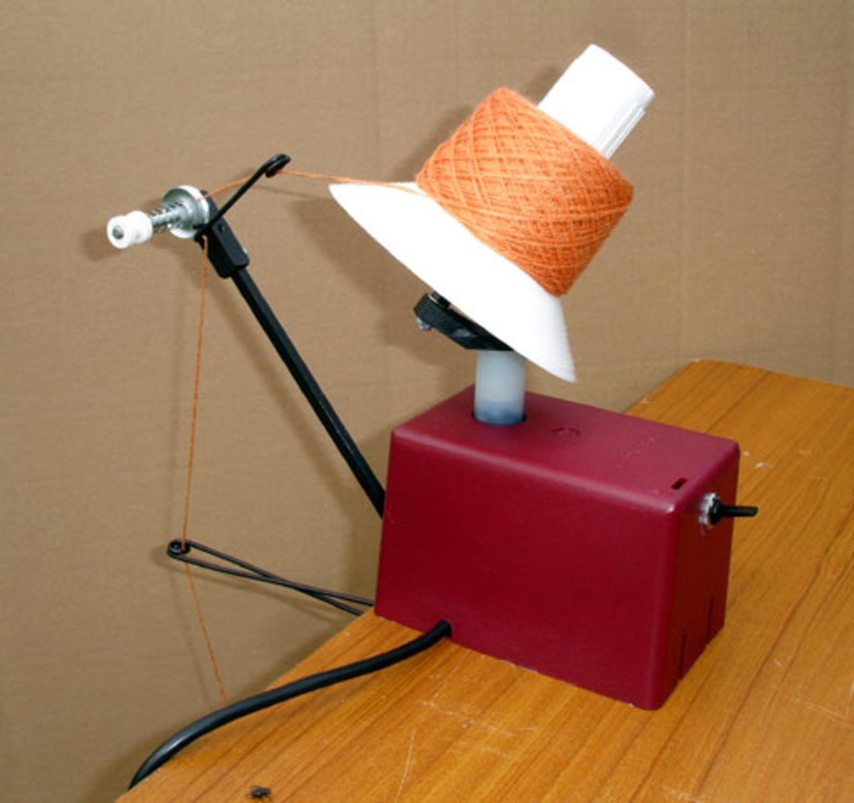 Choosing a Yarn Winder Pros and Cons of Different Models HubPages