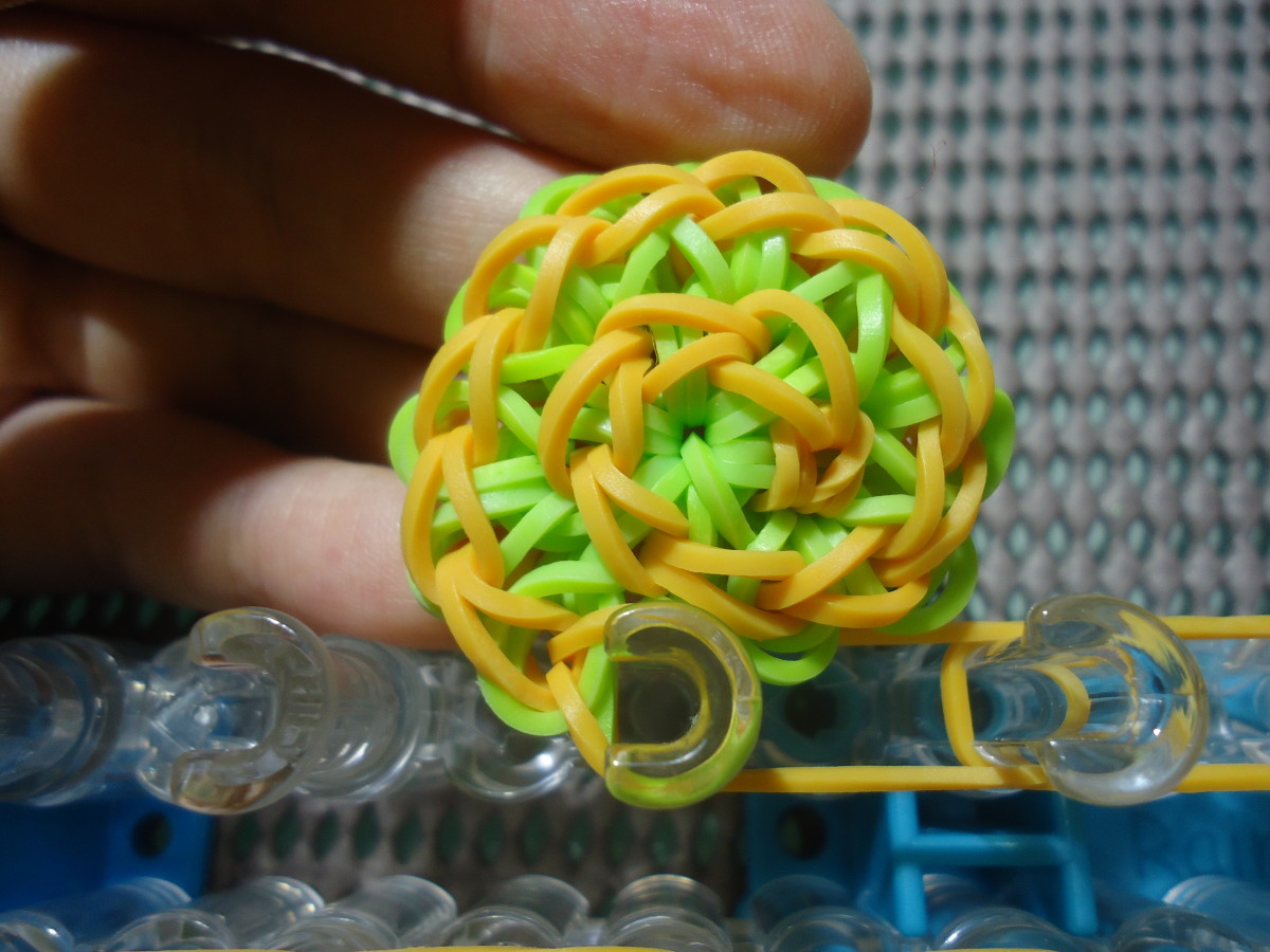 How to Make a Spiral Pencil Case Using the Rainbow Loom HubPages
