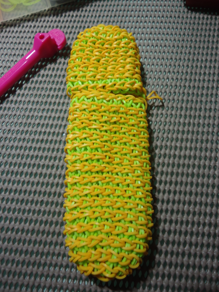 How to Make a Spiral Pencil Case Using the Rainbow Loom HubPages