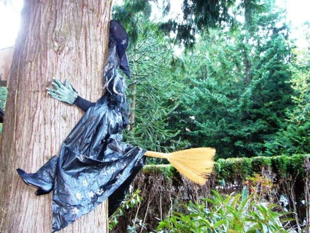 Crashed Witch Halloween Decoration HubPages