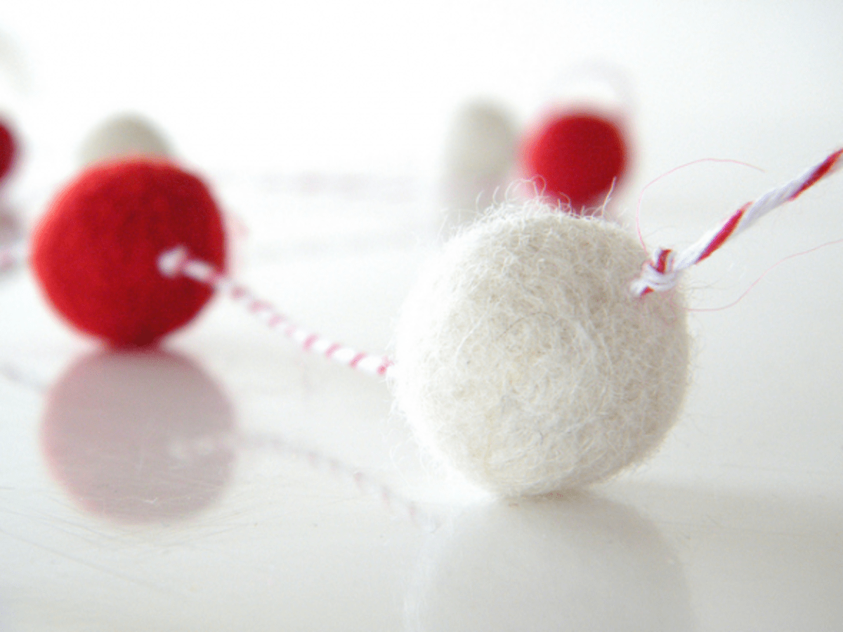 Needle Felting & Wet Felting Instructions Beginner's Tutorials On How To Felt Wool By Hand