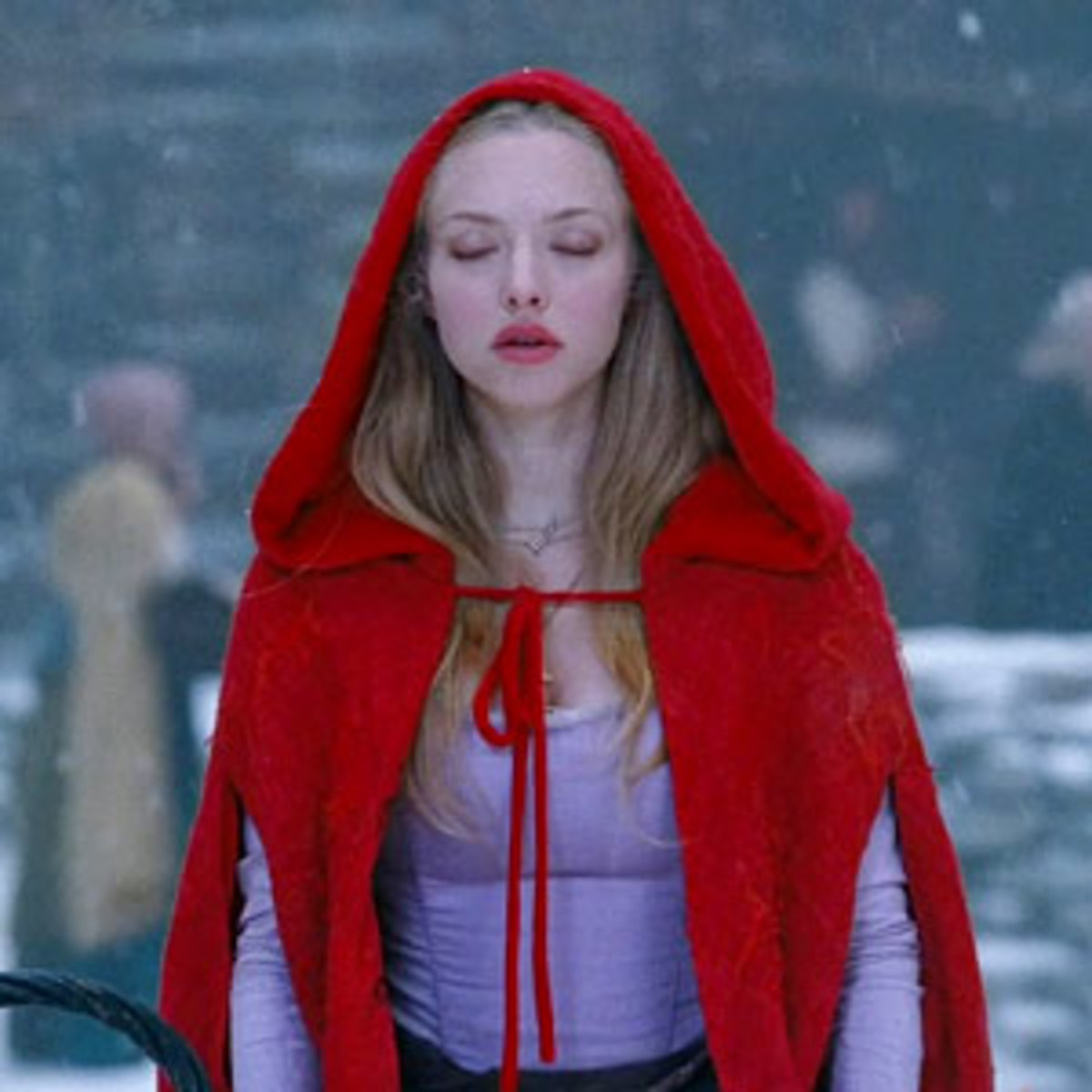 Amanda Seyfried Red Riding Hood Costume hubpages