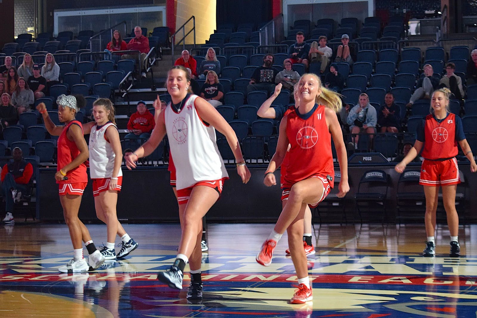 Gallery USI basketball teams exhibit skills during Screaming Eagles