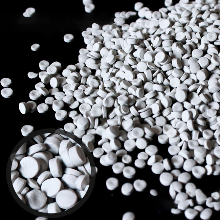 The Benefits of Desiccant Masterbatch Enhancing Plastic Product