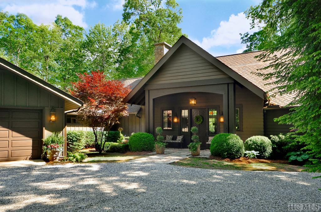 Round Hill Estates Sapphire Valley NC Homes for Sale Silver Creek