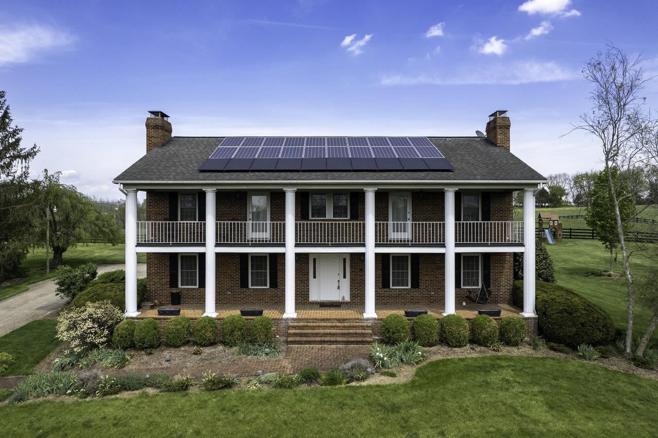 Real Estate Listings for Jayne Schlabach Funkhouser Real Estate Group