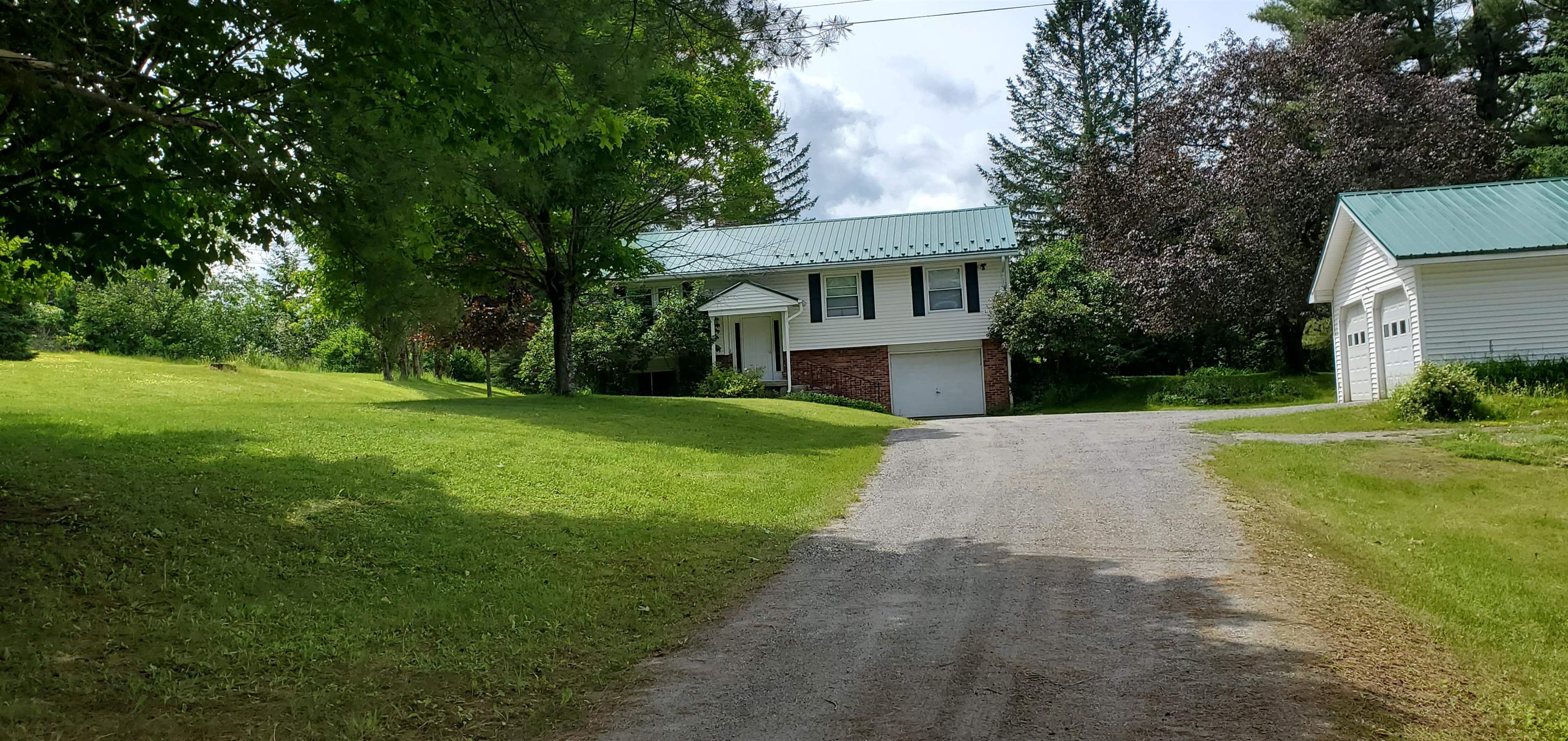 Real Estate Listings for Denise Bigelow Parkway Realty (Clone), St