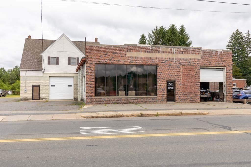 Houses For Sale Milford MA Homes For Sale Milford MA Hammond RRE