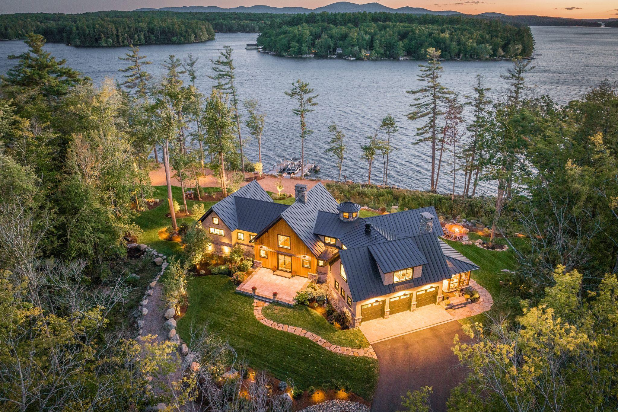 New Hampshire Homes For Sale With Acreage