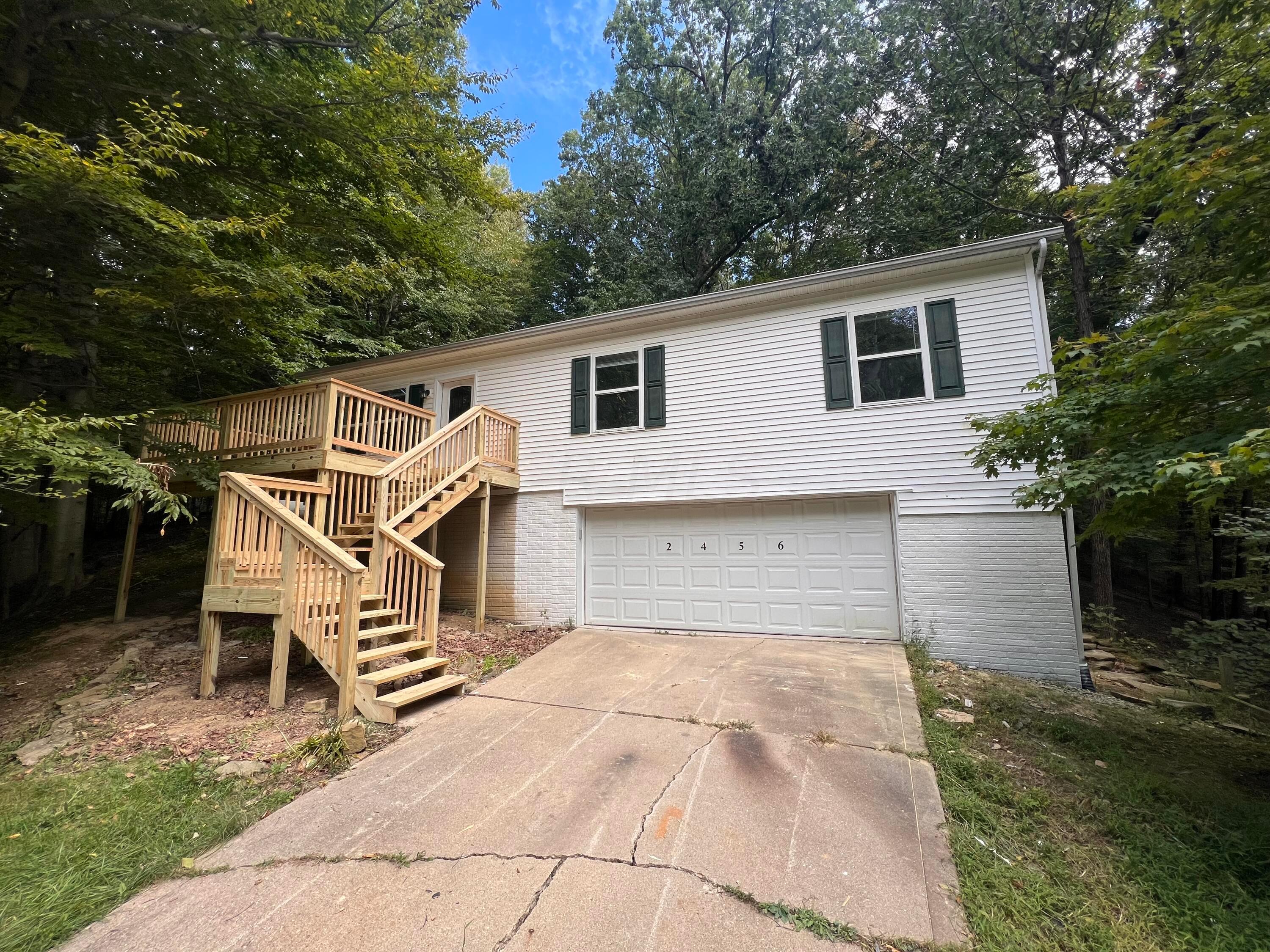 Apple Valley Lake Homes 150K to 200K For Sale RE/MAX Consultant