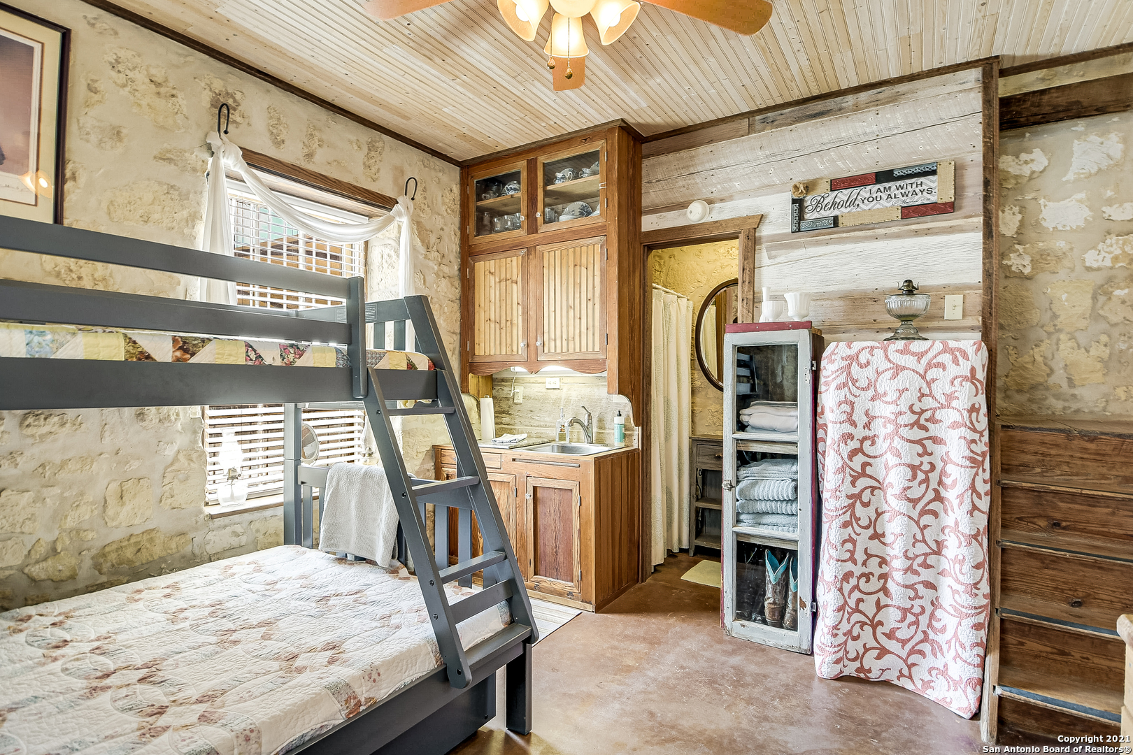 Commercial Real Estate Fredericksburg TX Phyllis Browning Company