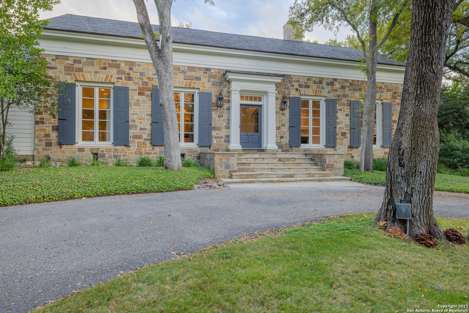 Alamo Heights TX Real Estate Phyllis Browning Company