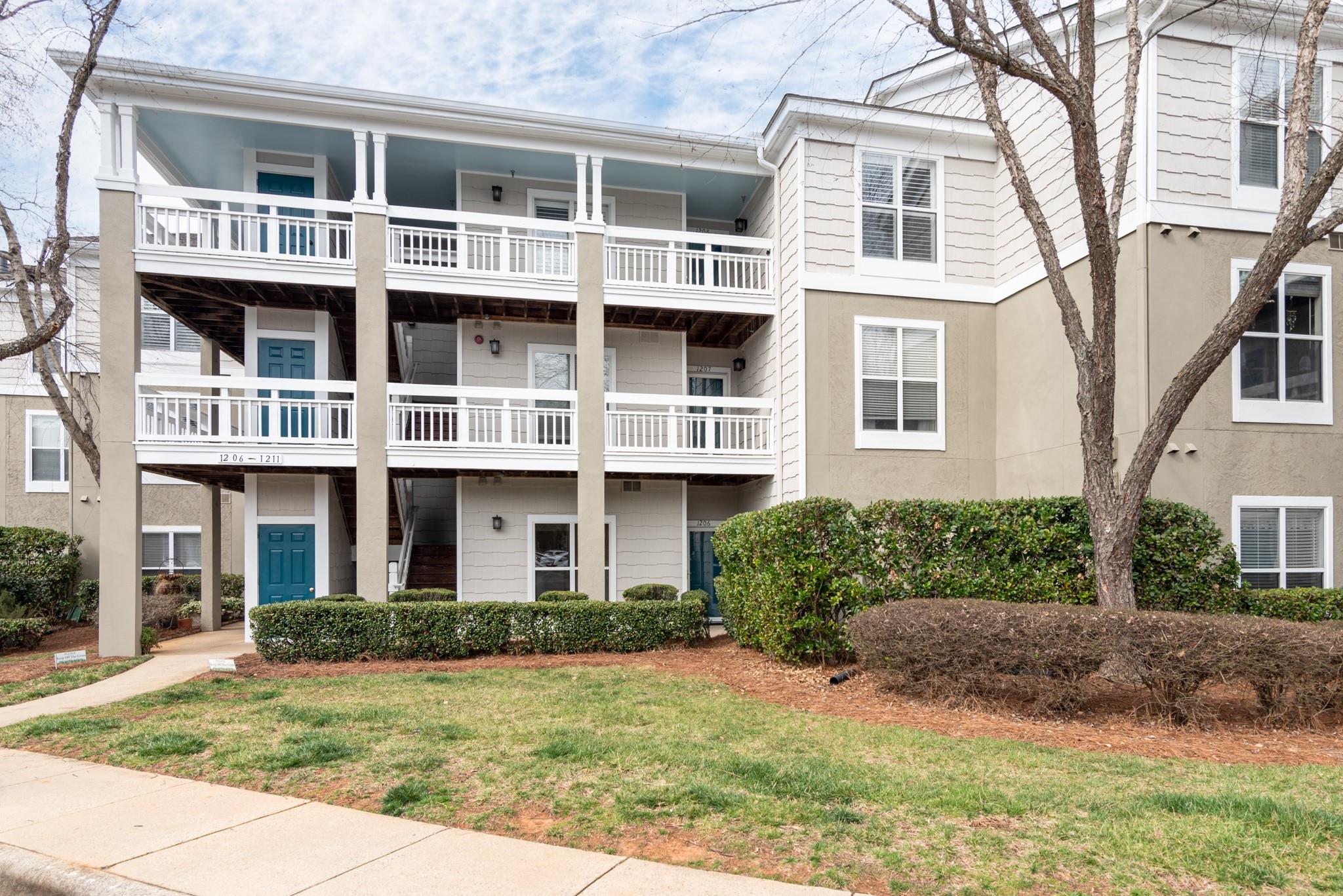 Condos for Sale in Davidson NC Cottingham Chalk