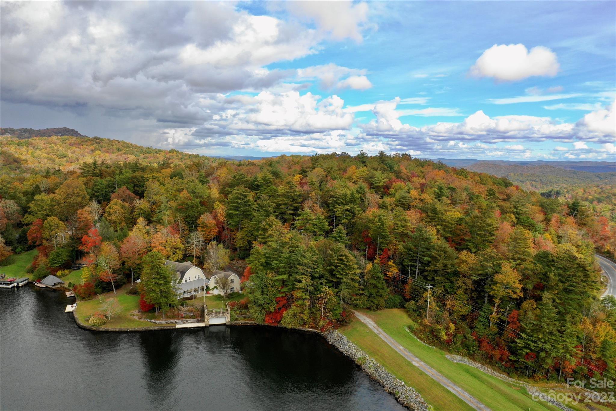 Lake Toxaway NC Real Estate & Homes For Sale Sapphire Valley Real Estate & Rentals